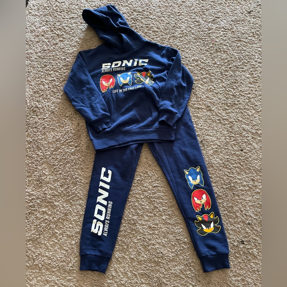 H&M sonic sweatshirt and sweatpants